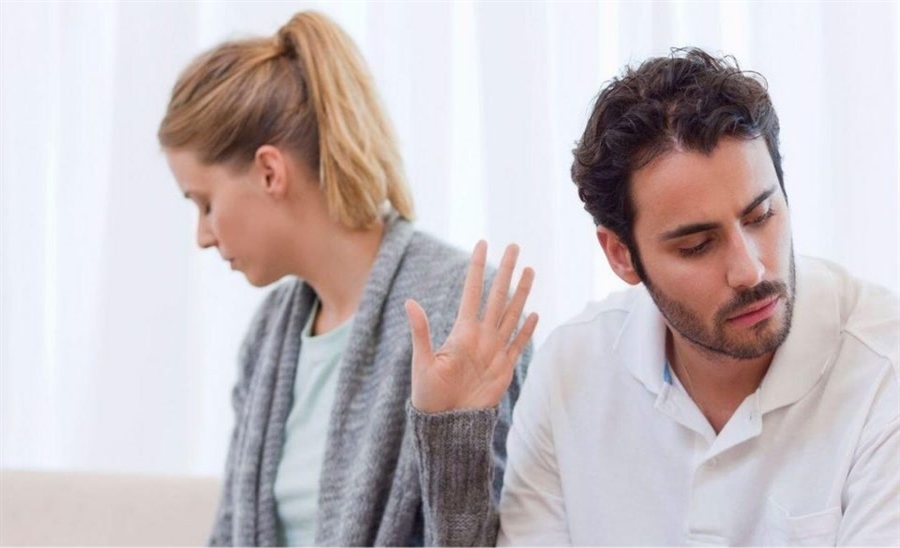 آیا زن می تواند الزام به تمکین مرد را بگیرد؟